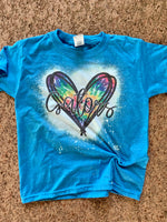 Tie dye gators tee on aqua